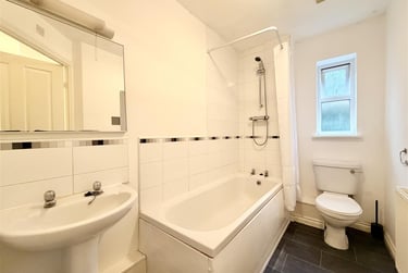 2 bed flat, Olga Court, St Anns, Nottingham, NG32NH - Image 5